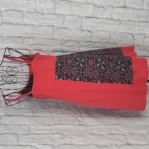 COLINE Appliqued Foral Dress Medium - Picture 6 of 8